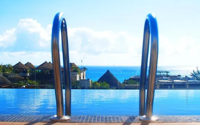 Koox La Mar Condhotel Aparthotel 4*