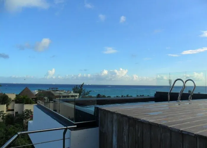 Koox La Mar Condhotel
